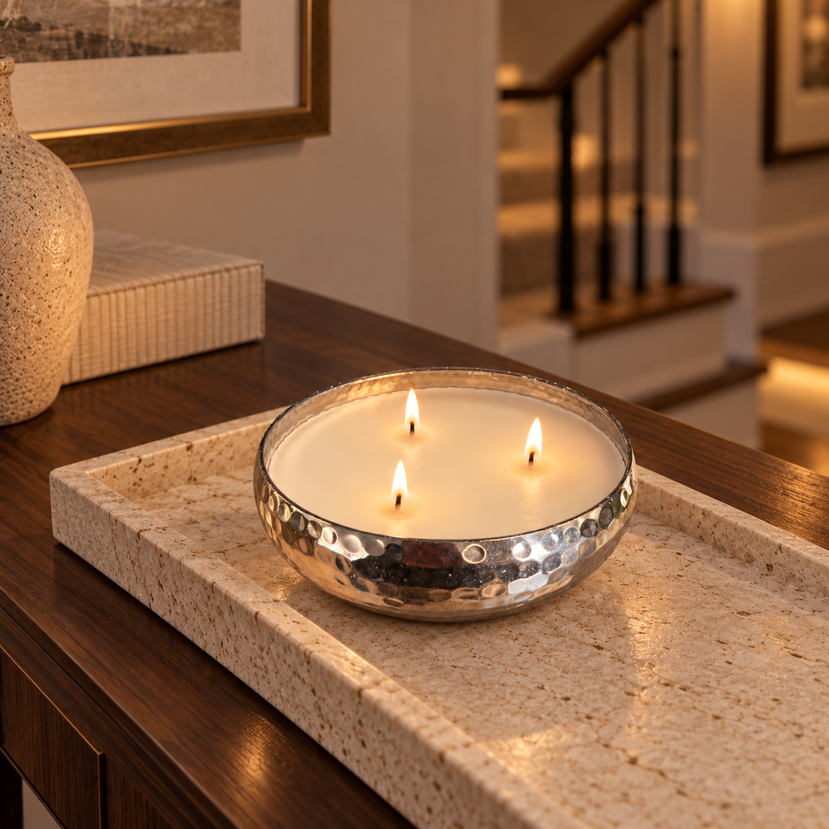 15cm Silver Hammered Bowl Candle – Apple & Cinnamon