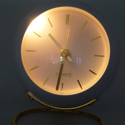 Nordic creative electronic desk clock simple children alarm clock bedside silent luminous pointer clock eprolo