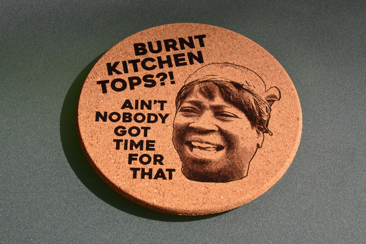 Ain't nobody got time for that - Cork heat protector pot stand 18cm  // Kitchenware viral news meme Kimberly Wilkins kitchen top heatproof