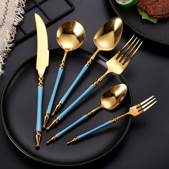 Vintage Dinnerware Set Kitchen Essentials